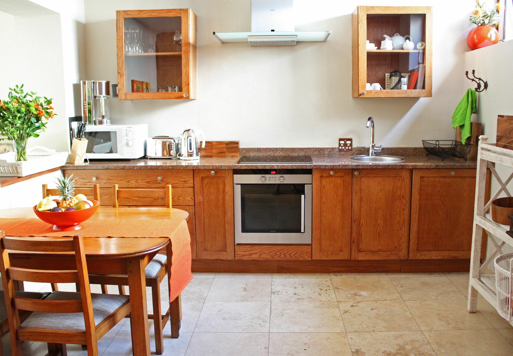 Purple House Accommodations كيب تاون المظهر الخارجي الصورة